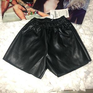Toddler girls leather shorts
